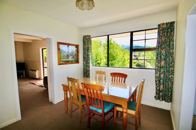 37 Alpine Avenue Hanmer Springs_17