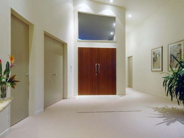 4 Joydon Place Stanmore Bay_1