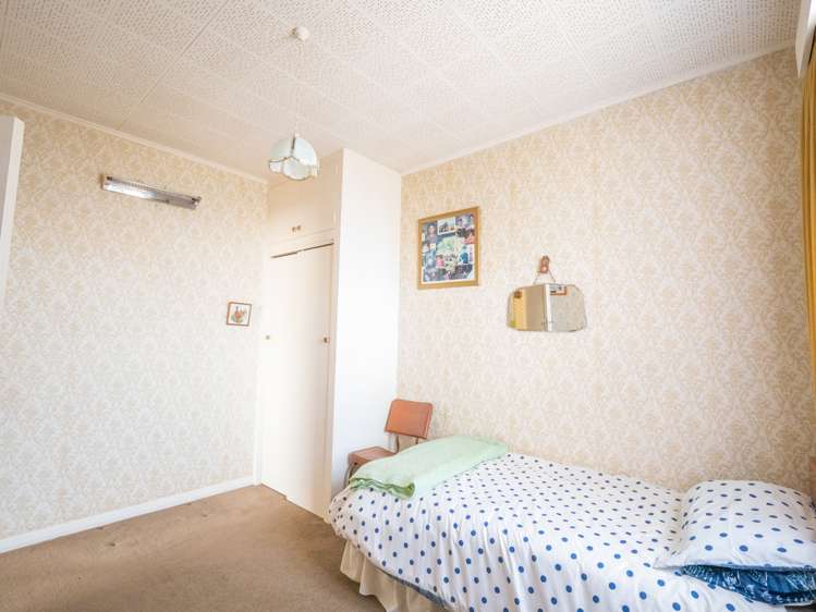 3 Marine Parade Eastbourne_11