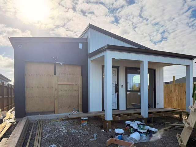 Brand New Standalone with Garage