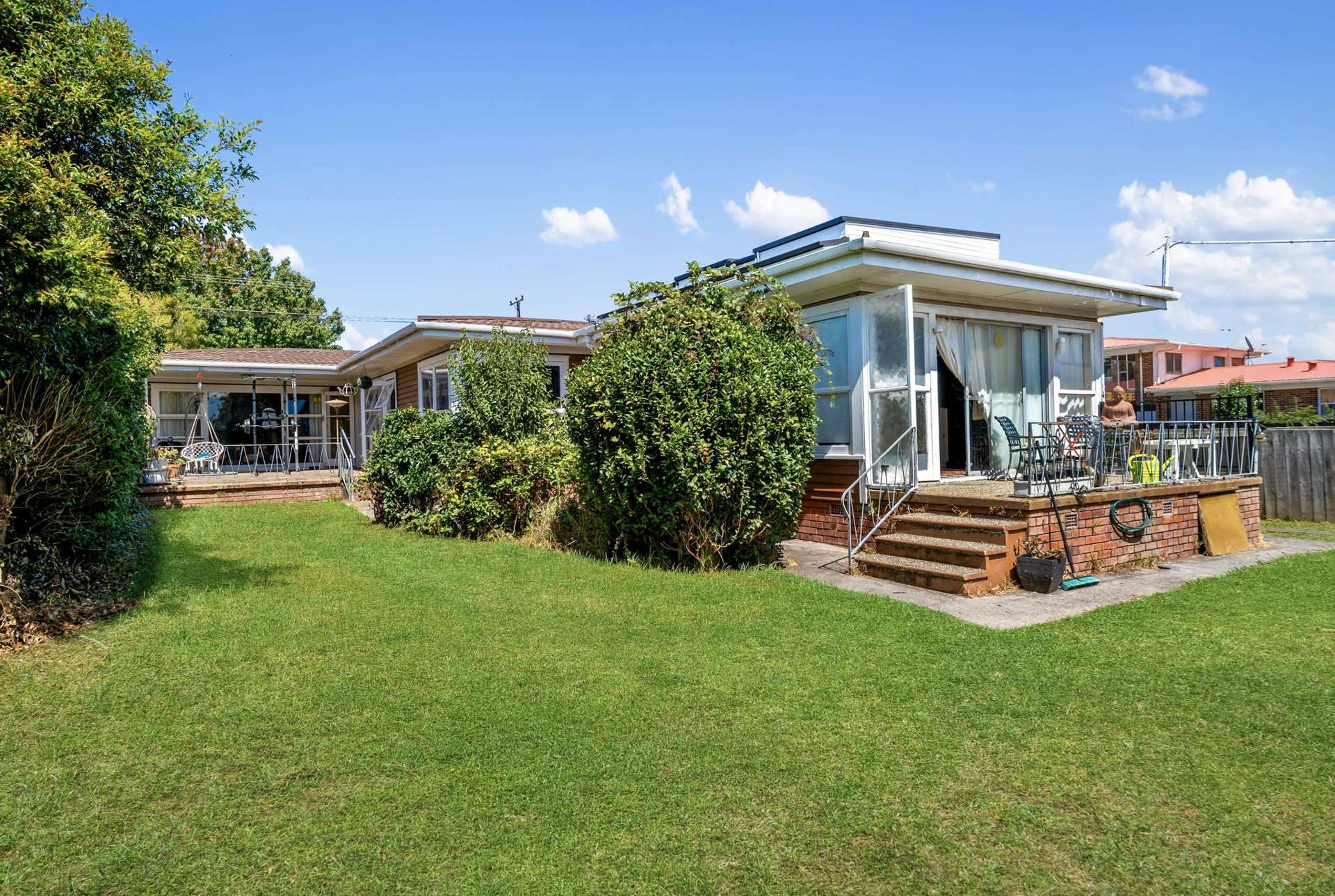 32 Woodford Avenue Henderson_0
