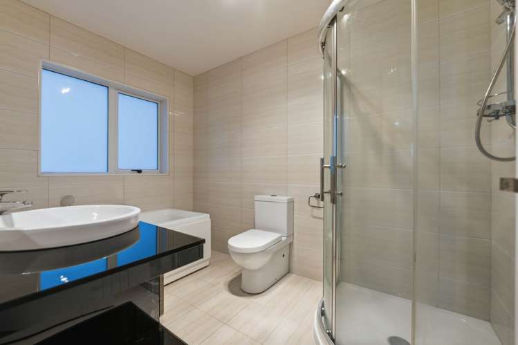 64 Kirikiri Drive Papakura_21