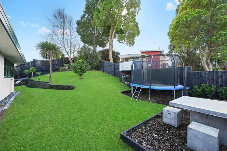 22 Ayrshire Drive Grandview Heights_22