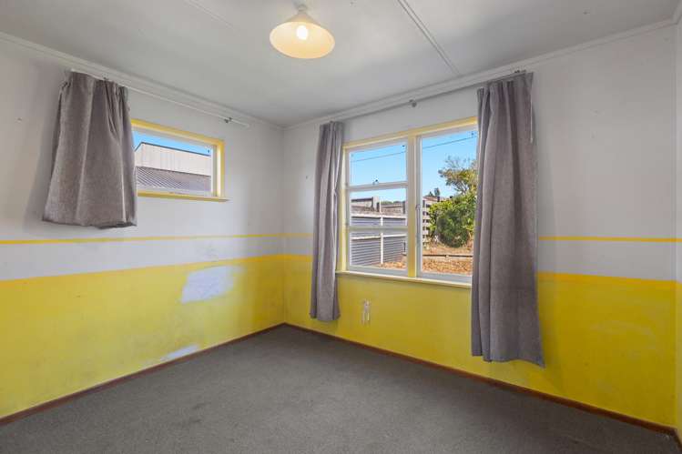 43 Wairau Road Oakura_19