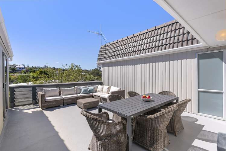 40 Saddleback Rise Murrays Bay_3