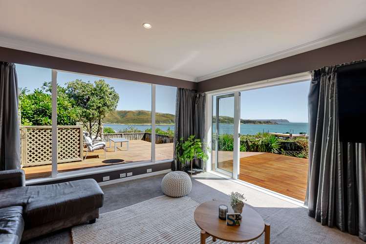 11 Acheron Road Paremata_1