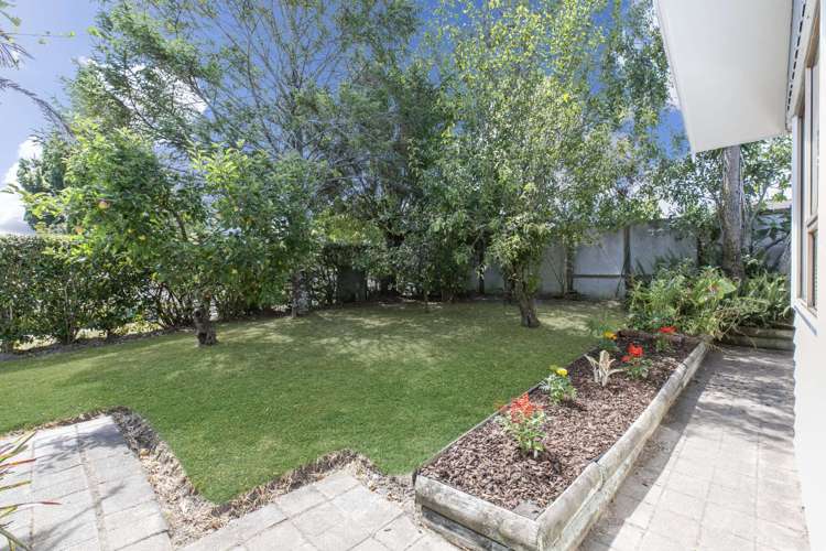 39 Takapu Street Henderson_16
