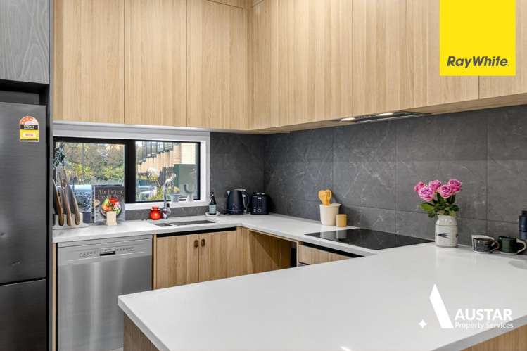 13 Parkwood Avenue Westgate_8