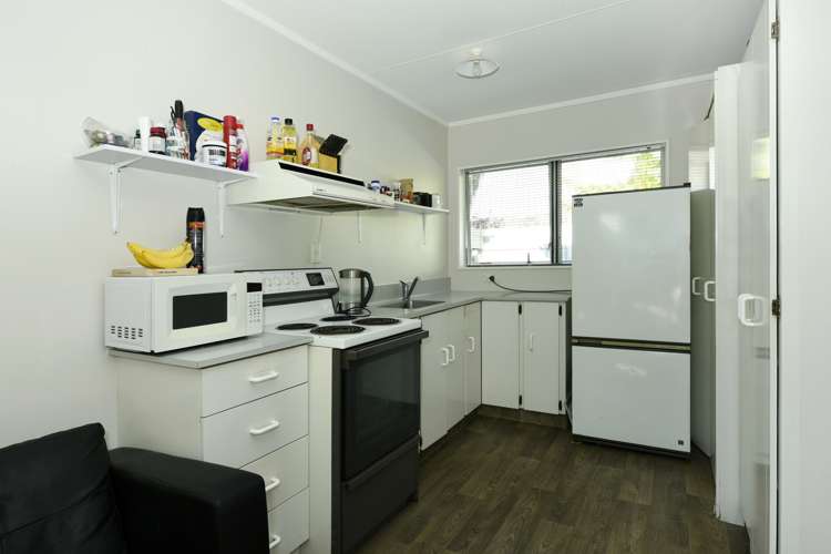 1/55a Beach Road Tahunanui_6