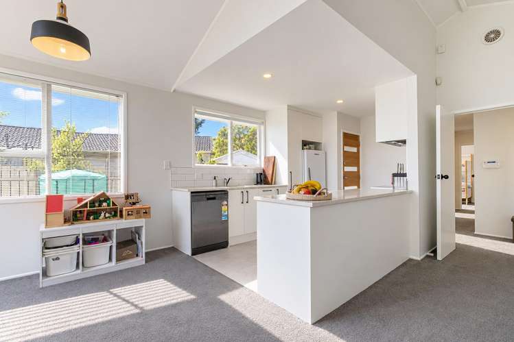 37 Wallace Road Mangere Bridge_6