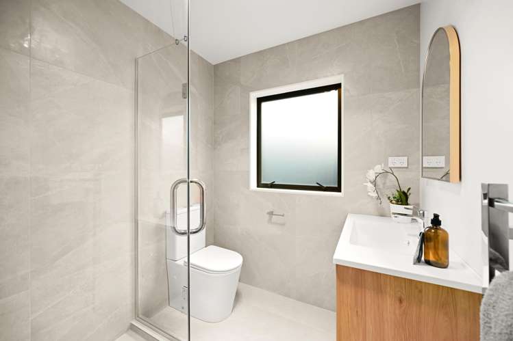 60 Overton Street Rototuna North_12
