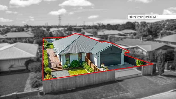 8 Laing Crescent Heathcote Valley_30