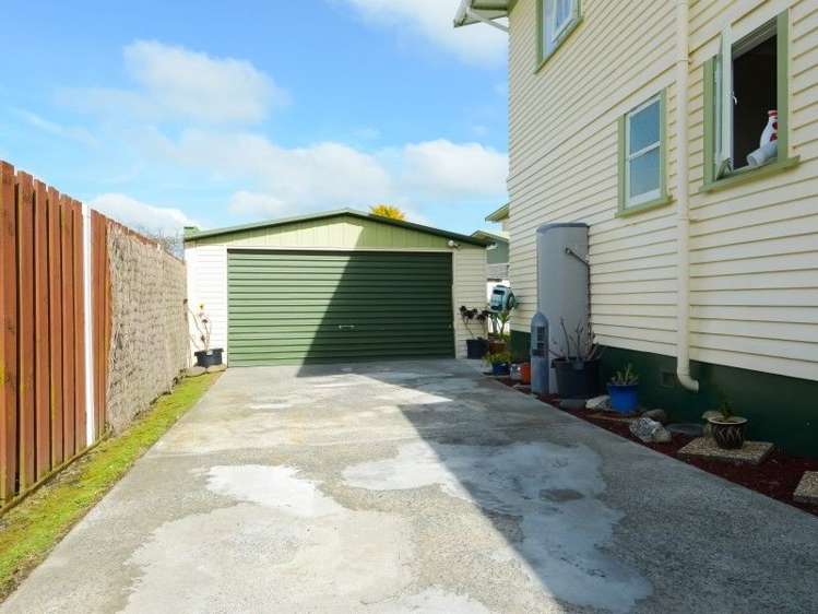 29 Deanwell Avenue Deanwell_13