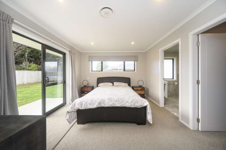 96 Pharazyn Street Feilding_14