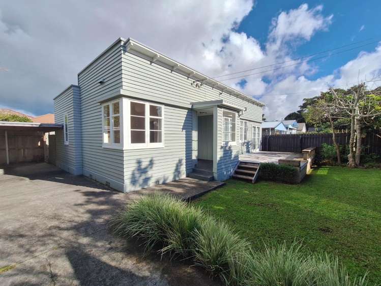 24 Hazel Ave 10044_0