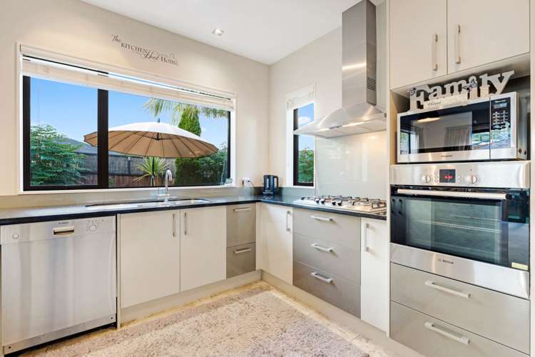 23 Terrasini Drive Flat Bush_21