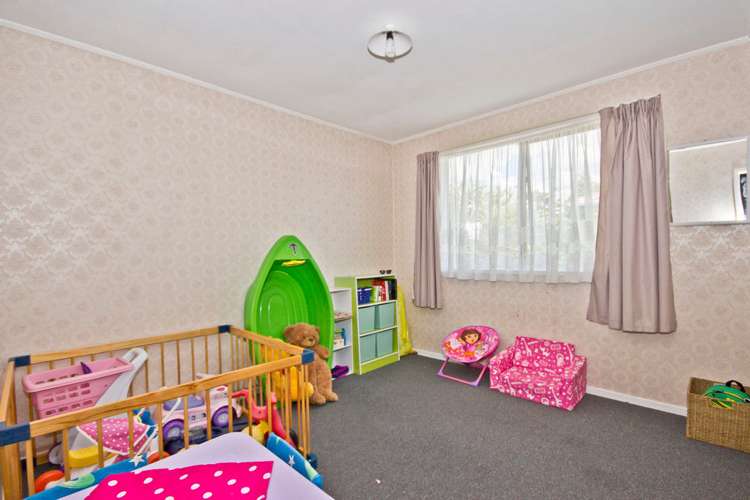 116 Solar Road Glen Eden_9
