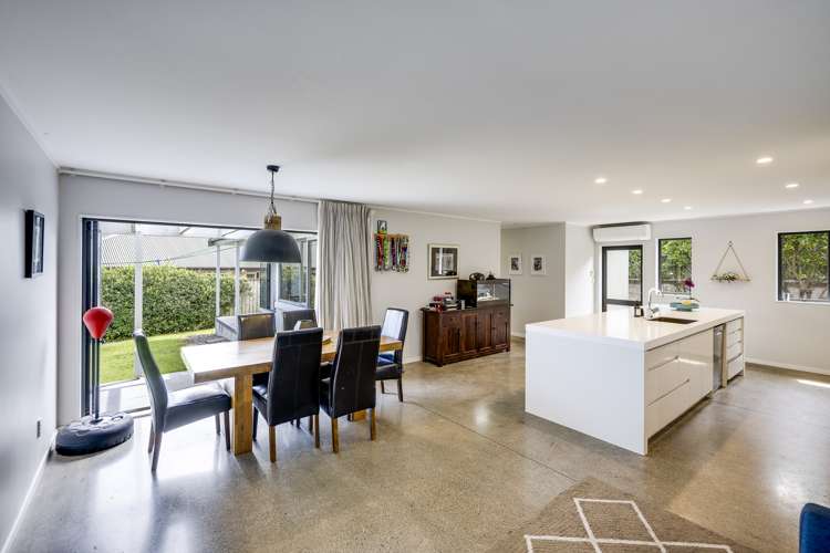 51 Russell Robertson Drive Havelock North_6