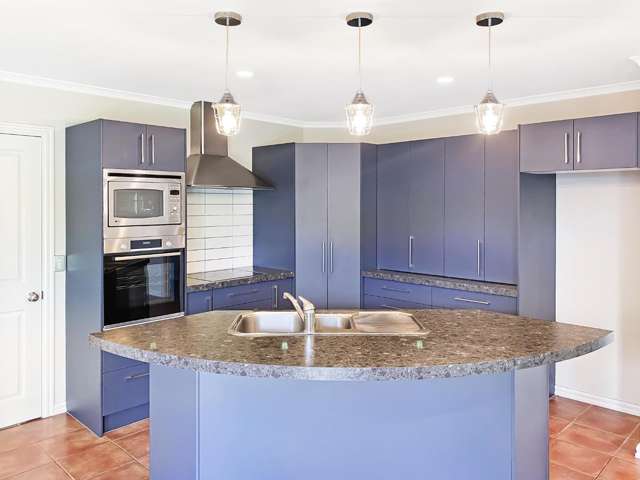 96 Charles Street 11353_2