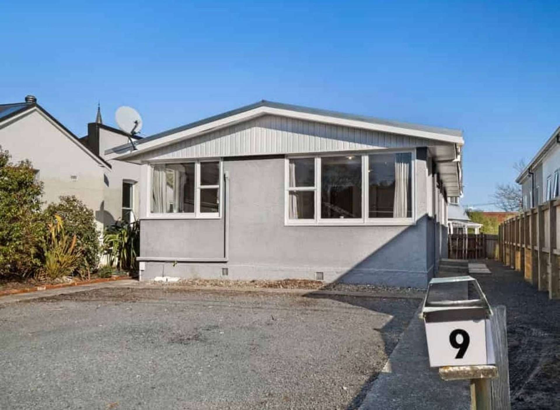 9 Selwyn Street North East Valley_0