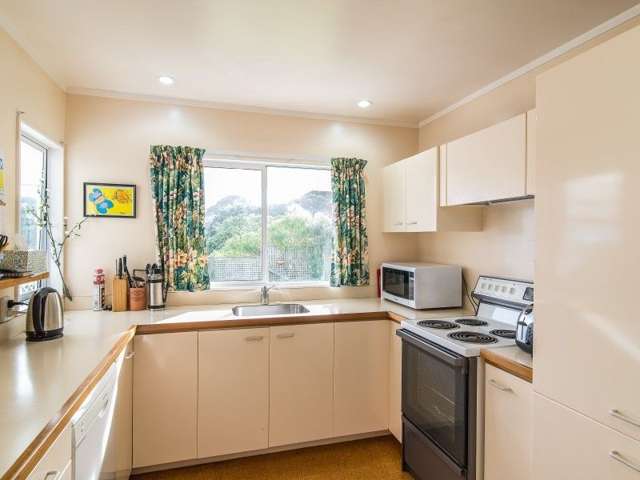 18 Kohutuhutu Road Raumati Beach_4