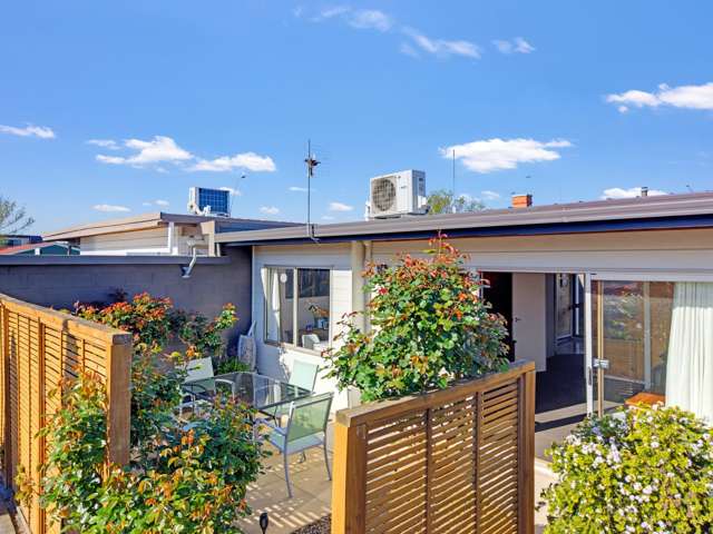 1/305 Nelson Street South Hastings Central_4