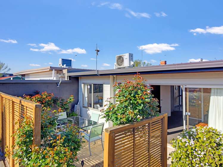 1/305 Nelson Street South_3