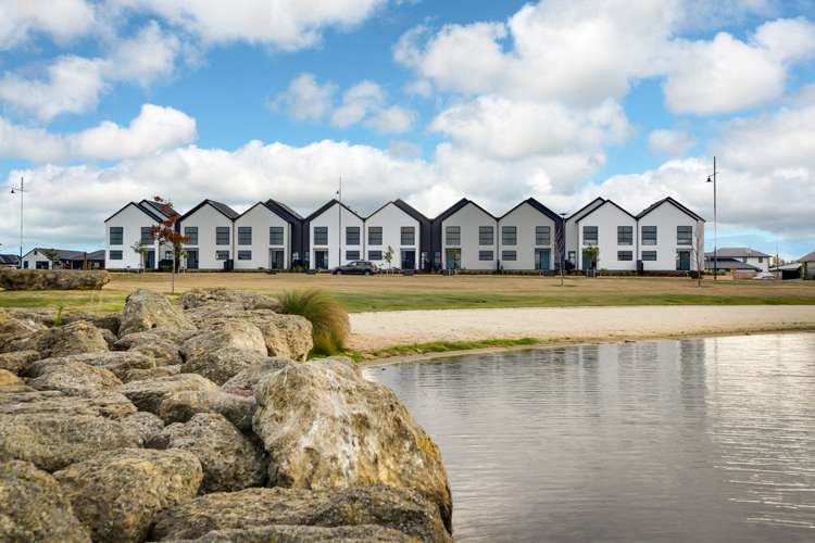 29d Lakeside Drive Pegasus_25