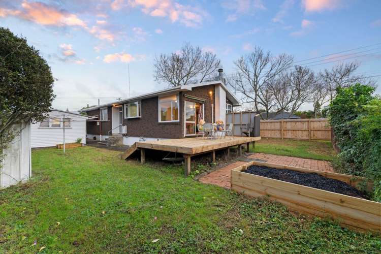 58 Mcleod Road Te Atatu South_13