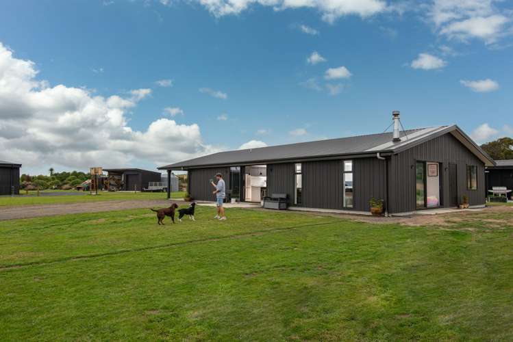 10 Otuarae Drive Taieri Mouth_19