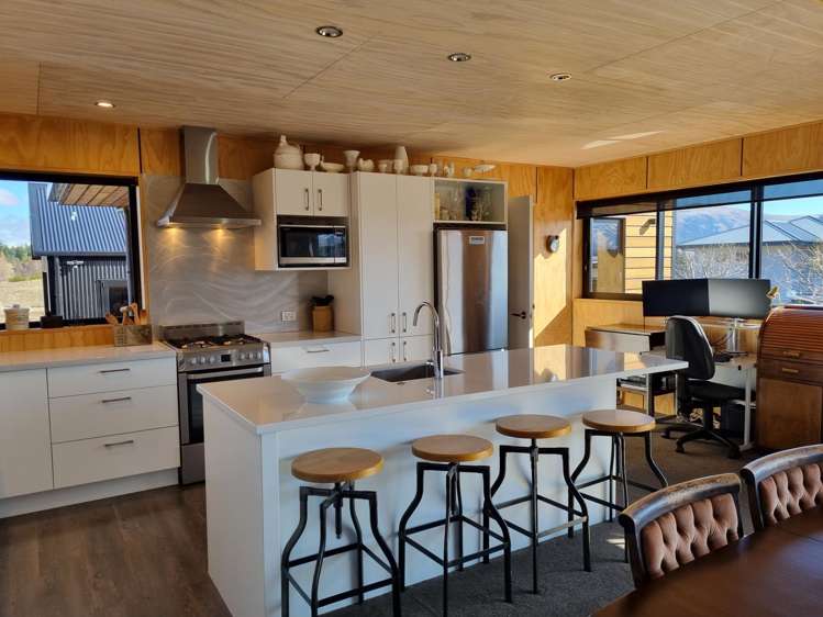 7 Rankin Rise Lake Tekapo_15