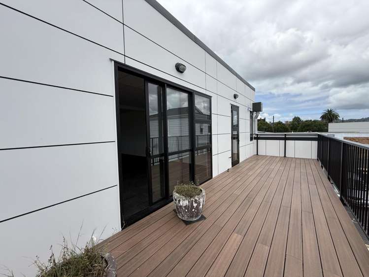 3067 Great North Road New Lynn_6