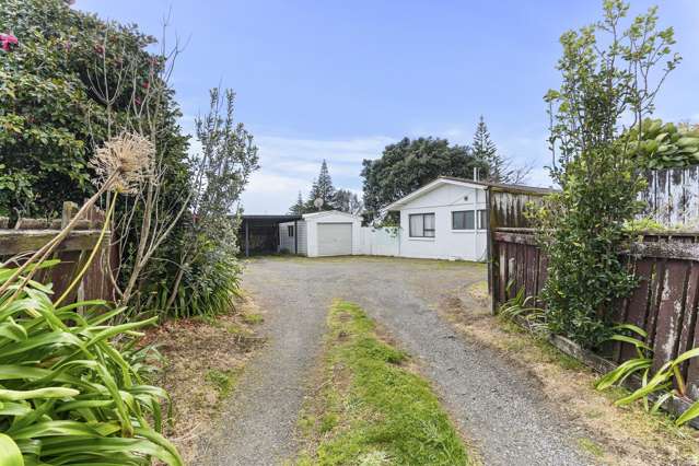 10A and 10B Farnham Place Bell Block_2