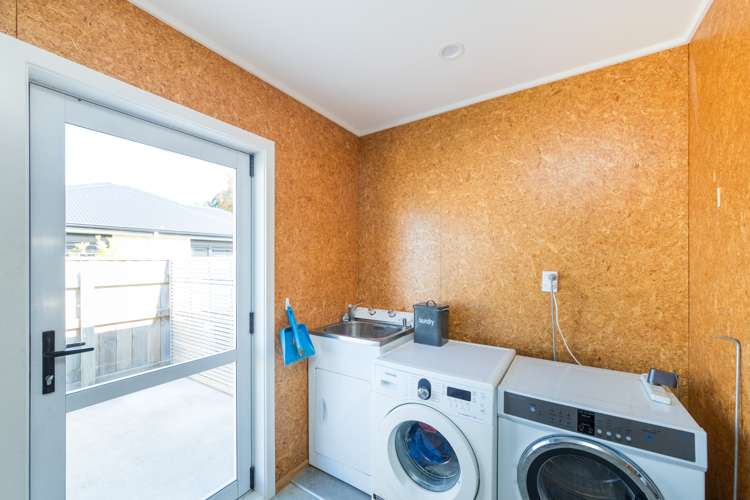 44a Pharazyn Street Feilding_22