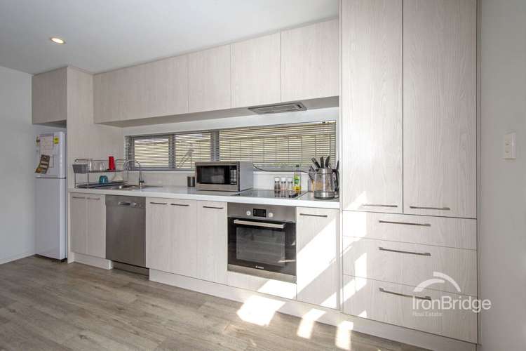 27 Farnborough Way Rolleston_2