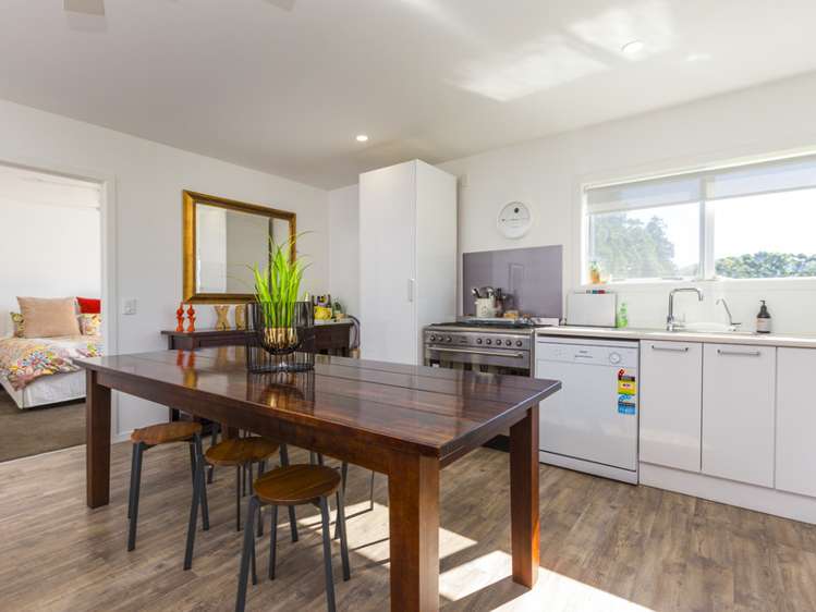 81 Omaha Flats Road Tawharanui Peninsula_10