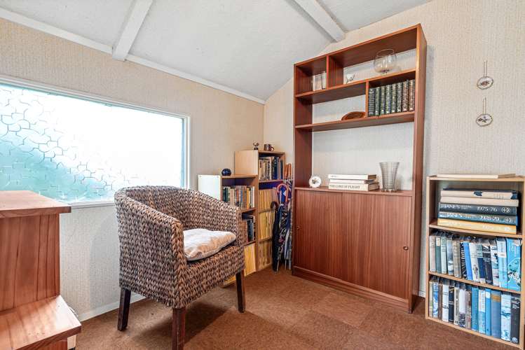 16 Egremont Street Belmont_8