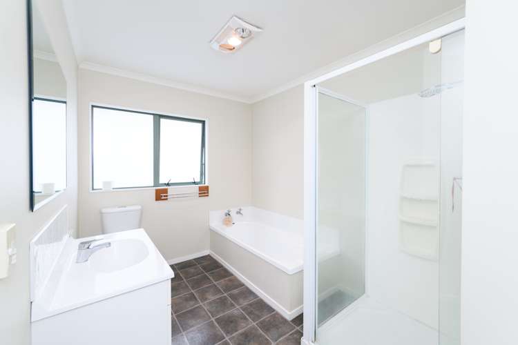 62 Fraser Drive Feilding_7