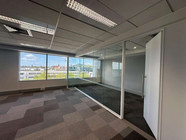 277 Broadway Street Newmarket_5