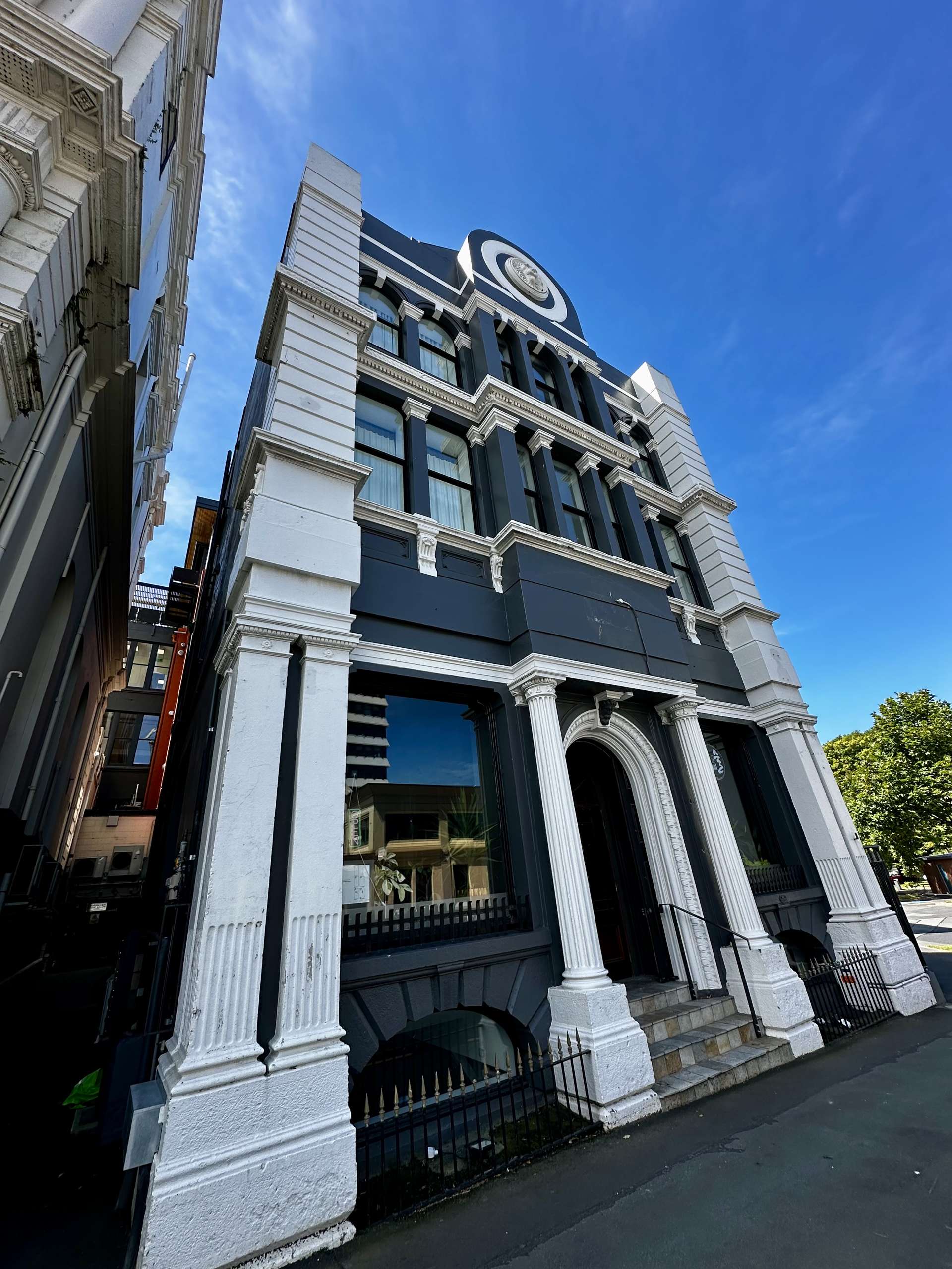 1 Queens Gardens Dunedin Central_0