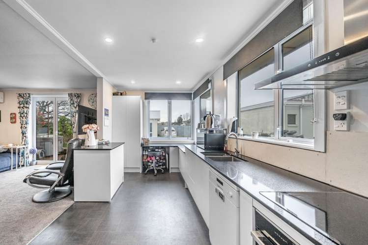 178 Tramway Road Strathern_8