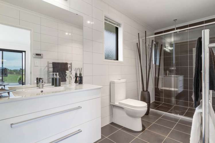 114a Maxwell Road Maramarua_11