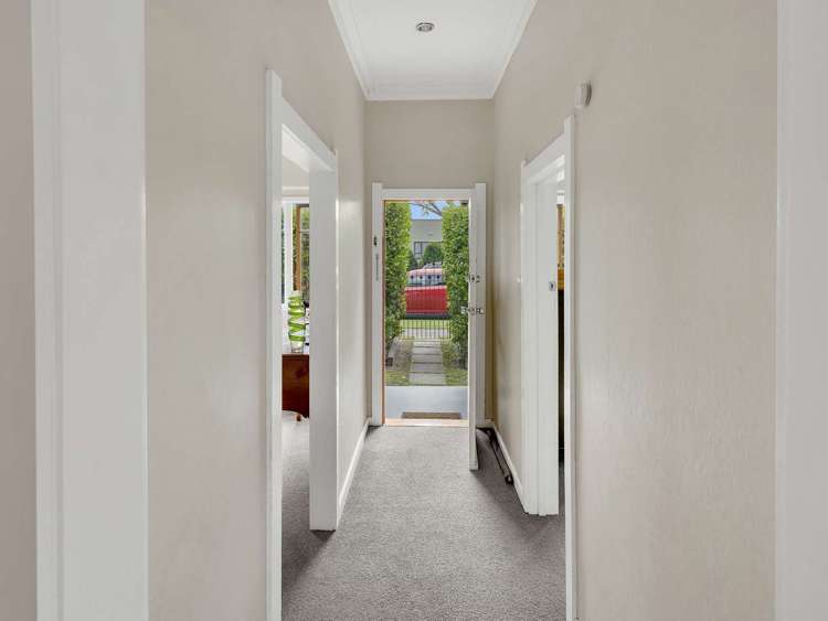 205 Sylvan Road Parkvale_1