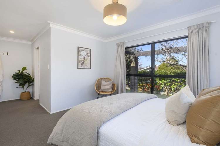 33 Heron Avenue East Matua_10