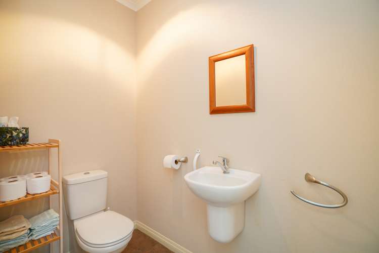 64 Glenroy Park Drive Waikiwi_18