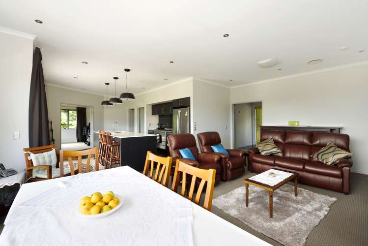 23 Woodstock Place Stoke_3