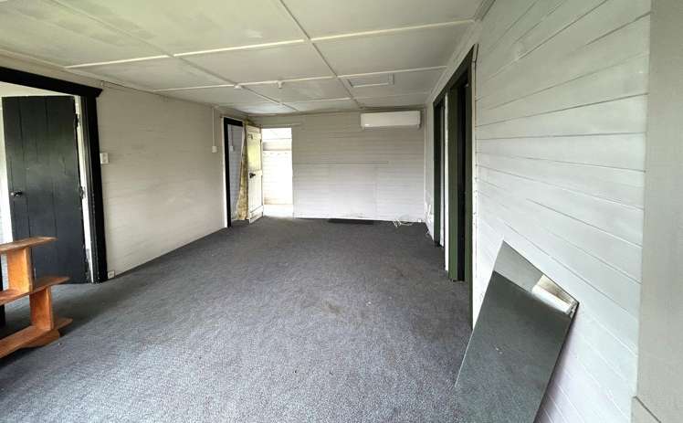 8 School Road Kakanui_8