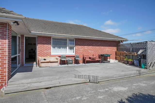 34 Yarmouth Street Aranui_1