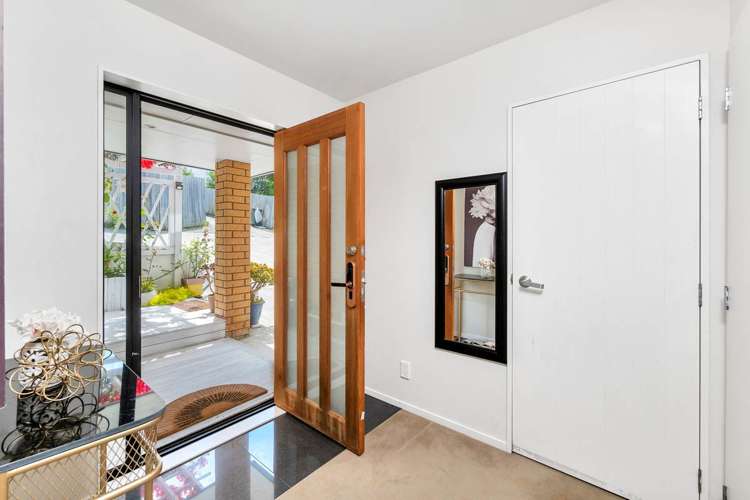 70d Glengarry Road Glen Eden_29