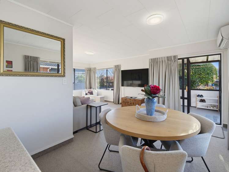 24 Usherwood Crescent Akina_4